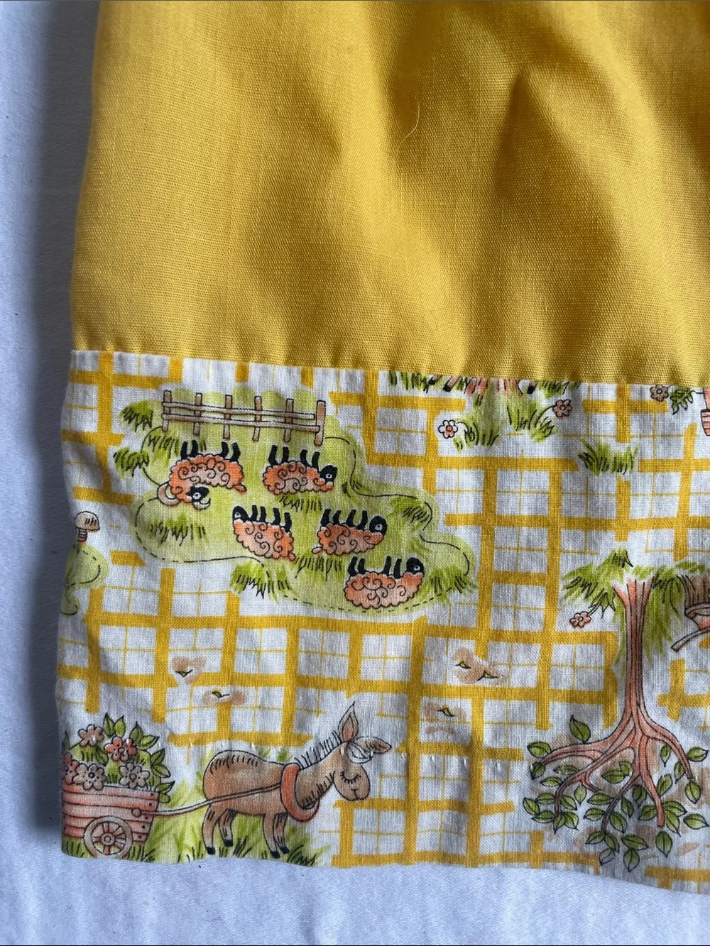 N/A adorable vintage